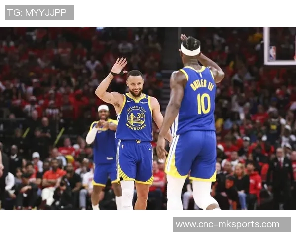 科尔谈波姐表现出色与小库里训练计划强调高质量准备