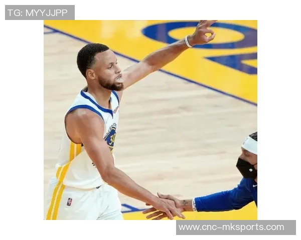 马绍尔全能发挥8投5中贡献13分3篮板4助攻3抢断助力球队胜利