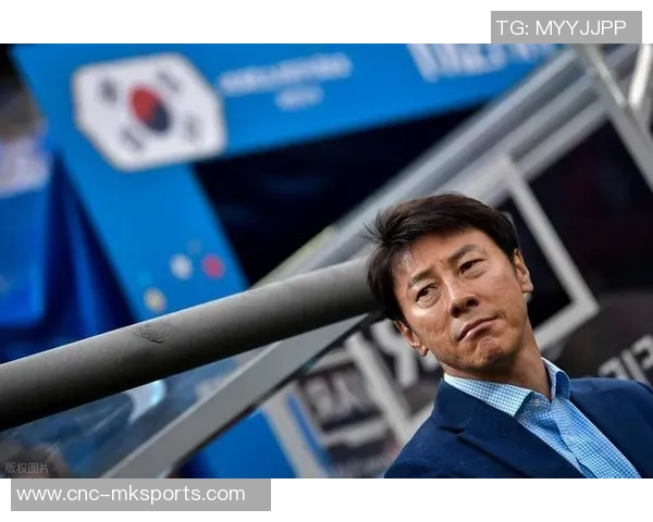 蔚山后卫揭露前主帅申台龙扇耳光事件引发热议球员不听指挥成焦点