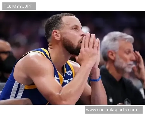 科尔谈库里伤情恢复情况让球队感到宽慰与期待