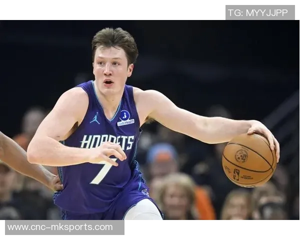 克尼佩尔展现三分神技弗拉格全能表现奎因火力全开助球队获胜