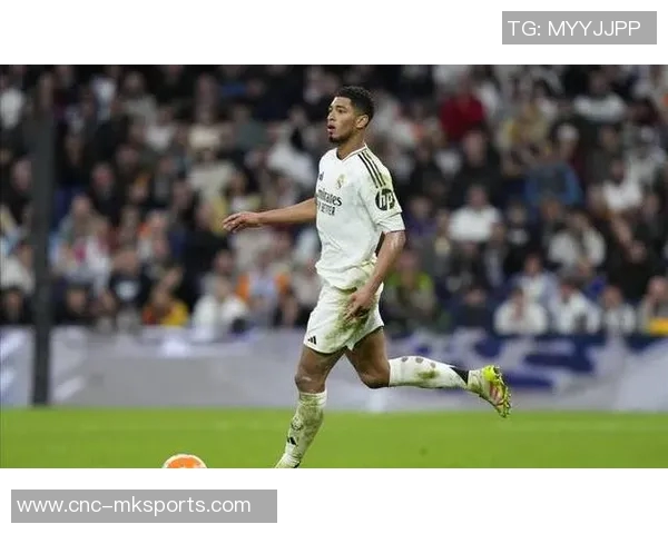 多特冬窗不引进中场高层看好小贝林厄姆迎来爆发时刻