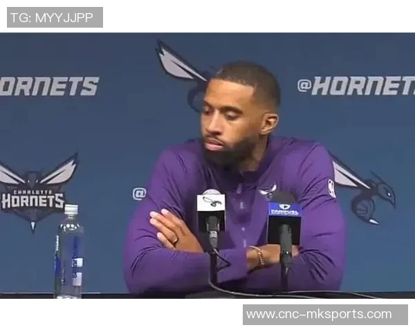 黄蜂客场表现令人担忧夏洛特市民出门需谨慎防范三球威胁